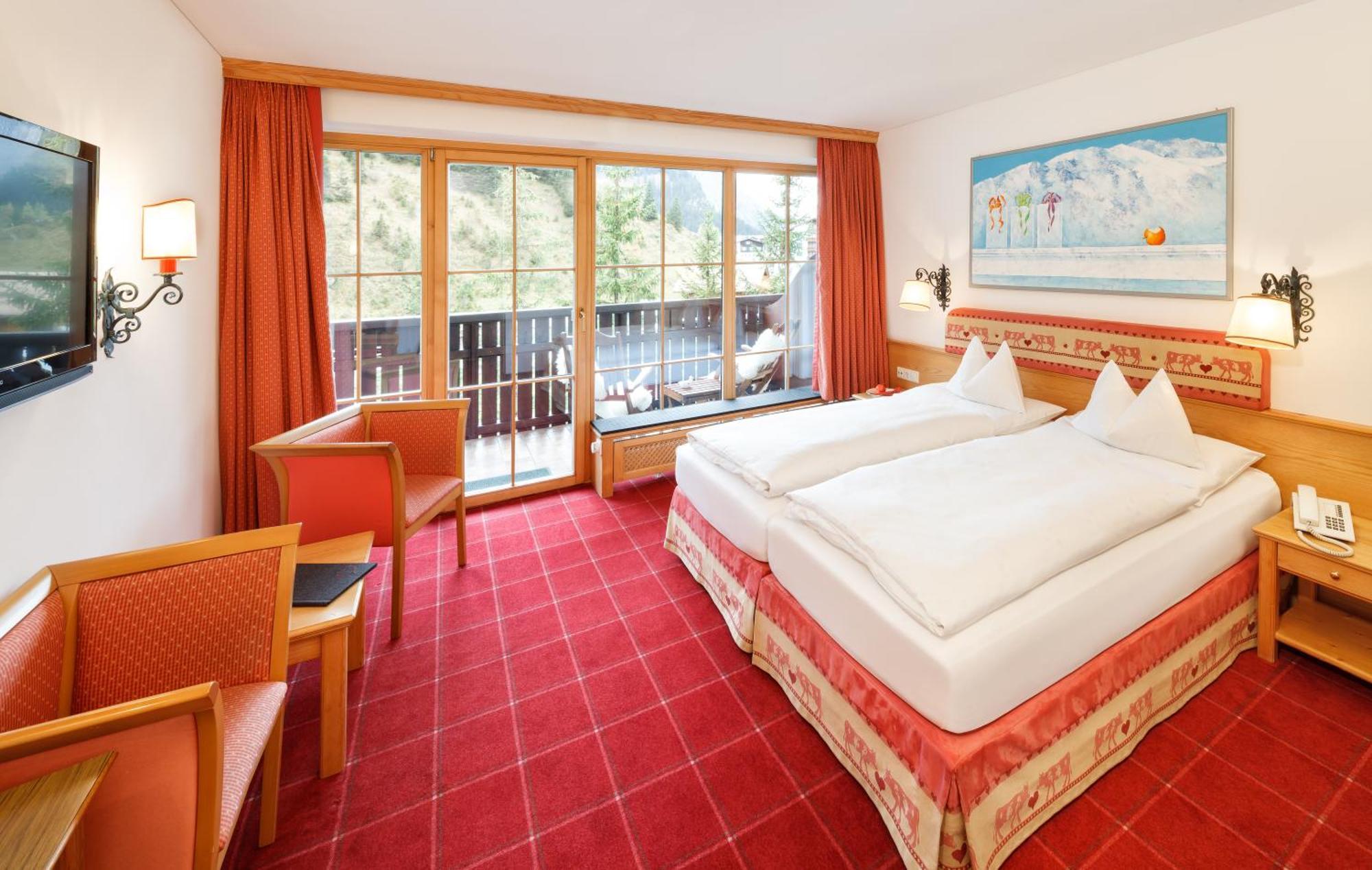 & Residenz Chesa Rosa Hotel 3*